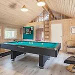 4 Star Holiday Home In Rodby Holiday home *