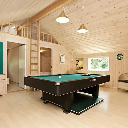 Casa vacanze 12 Person In Rodby-by Traum *