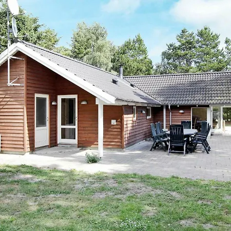 Ferienhaus 12 Person In R Dby Kramnitse