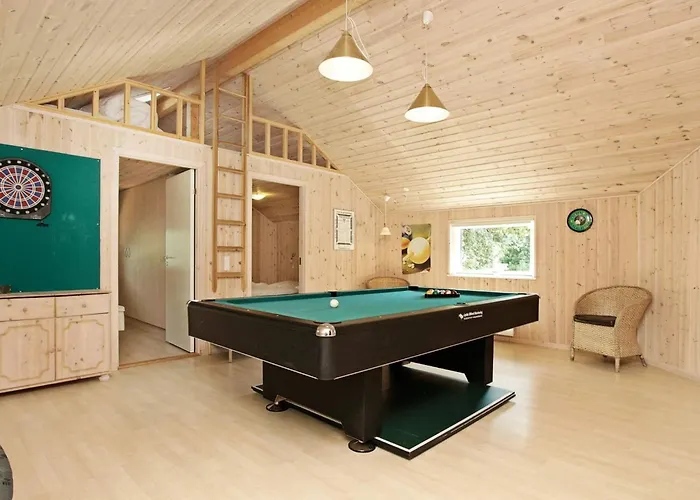 Hébergement de vacances 12 Person In Rodby-by Traum *