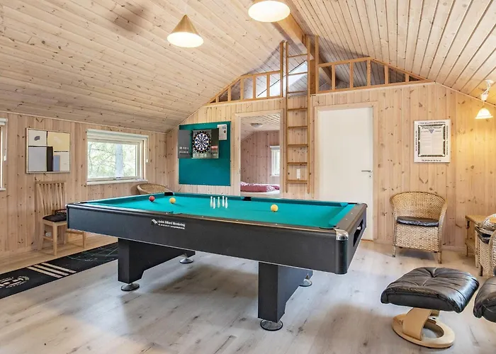12 Person In Rodby-by Traum Hébergement de vacances *